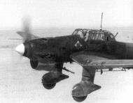 Asisbiz Junkers Ju 87R2 Stuka 4.StG2 (T6+EM) assault on Crete 02