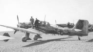 Asisbiz Junkers Ju 87R2 Stuka 6.StG2 T6+DP Tmimi Libya 1941 02