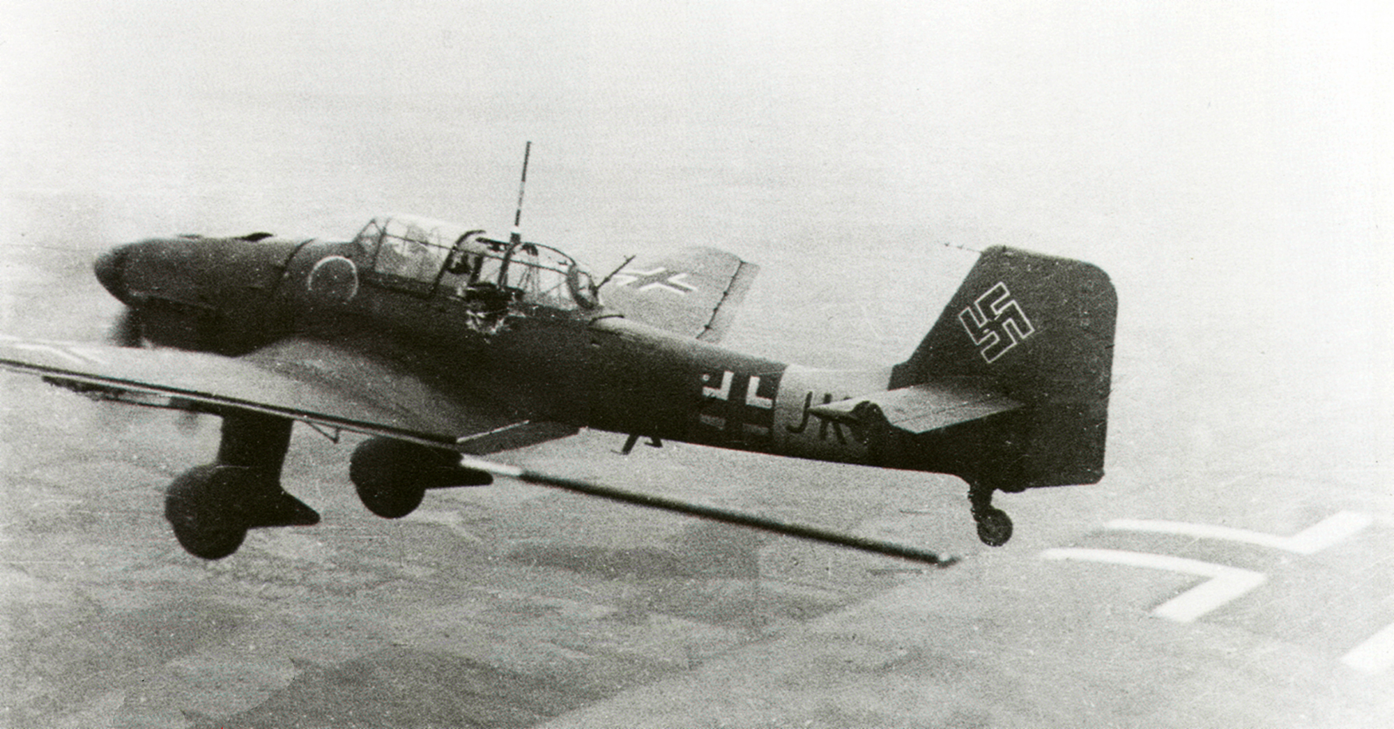 Junkers Ju 87B2 Stuka 2.StG2 (T6+JK) with flak damage over Russia 1941 01