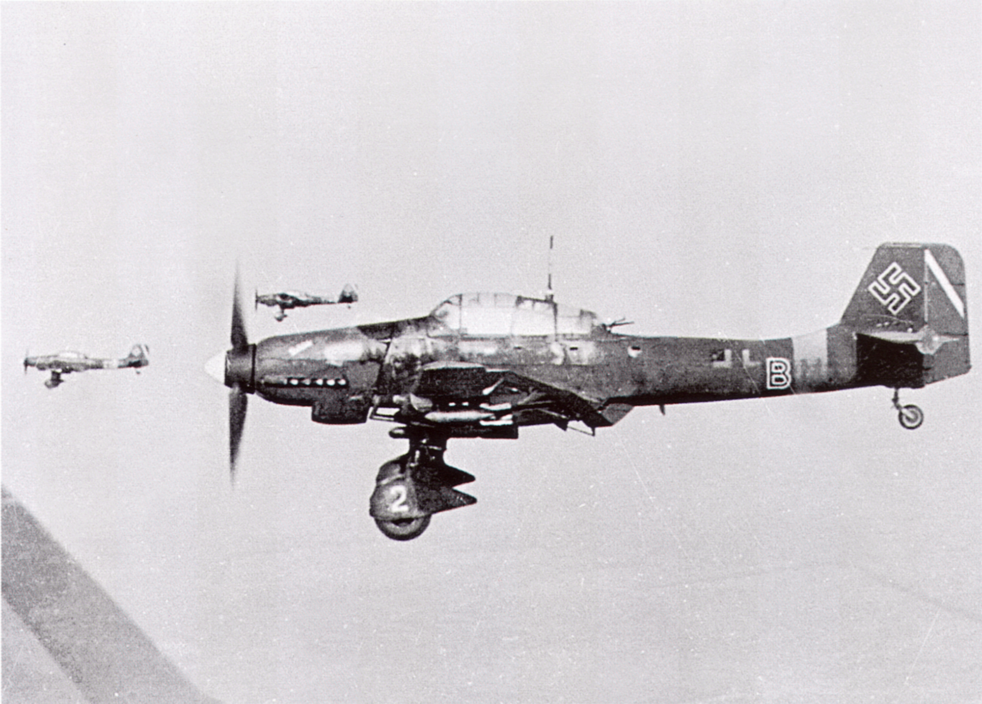 Junkers Ju 87D3 Stuka 4.StG2 (T6+BM) over Russia 1942 03