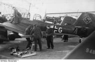 Asisbiz Junkers Ju 87B1 Stuka 4.StG2 T6+GM Germany 1940 02