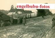 Asisbiz Junkers Ju 87B2 Stuka 9.StG2 T6+GT force landing behind German lines Eastern Front 02