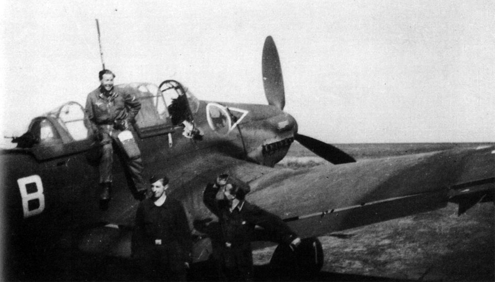 Junkers Ju 87D Stuka Stab StG2 Egbert Jaekel Fritz Jentzsch (KIA Jul 17 1943) Jul 1943 01