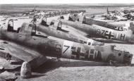 Asisbiz Junkers Ju 87D3Trop Stuka StG3 abandoned airframes S7+HL and S7+IH El Daba Nov 1942 01