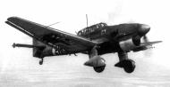 Asisbiz Junkers Ju 87B2 Stuka 7.StG77 (F1+BM) Balkans 1941 42 01