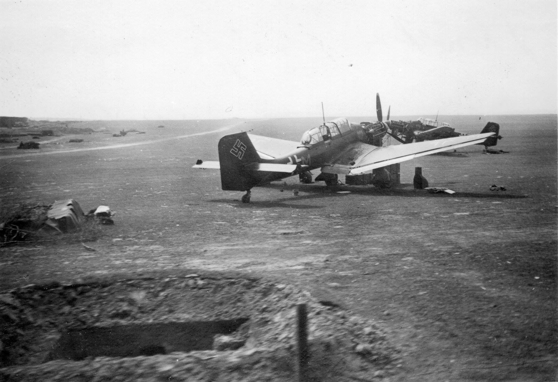 Junkers Ju 87B2 Stuka StG77 coded M unknown location 01