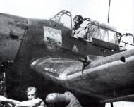 Asisbiz Aircrew Luftwaffe Stuka pilot Gunther Bode from Stab III.StG77 1942 01
