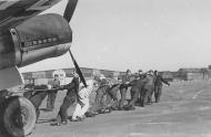 Asisbiz Junkers Ju 88A 1.KG606 7T+BH Ansbach 1941 01