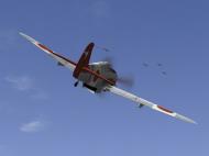 Asisbiz IL2 UF Ki 61 Hei 244 Sentai Y33 dog fighting with B 25 Mitchells V02