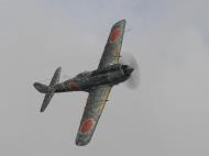Asisbiz IL2 GB Ki 84 Hiko Dai 200 Sentai Akeno Kyodo Hiko Shidan R32 Japan 1945 V05