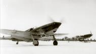 Asisbiz Lavochkin LaGG 3 type 8 5GvIAP both aircraft with canopies removed prepare for takeoff winter 1942 01