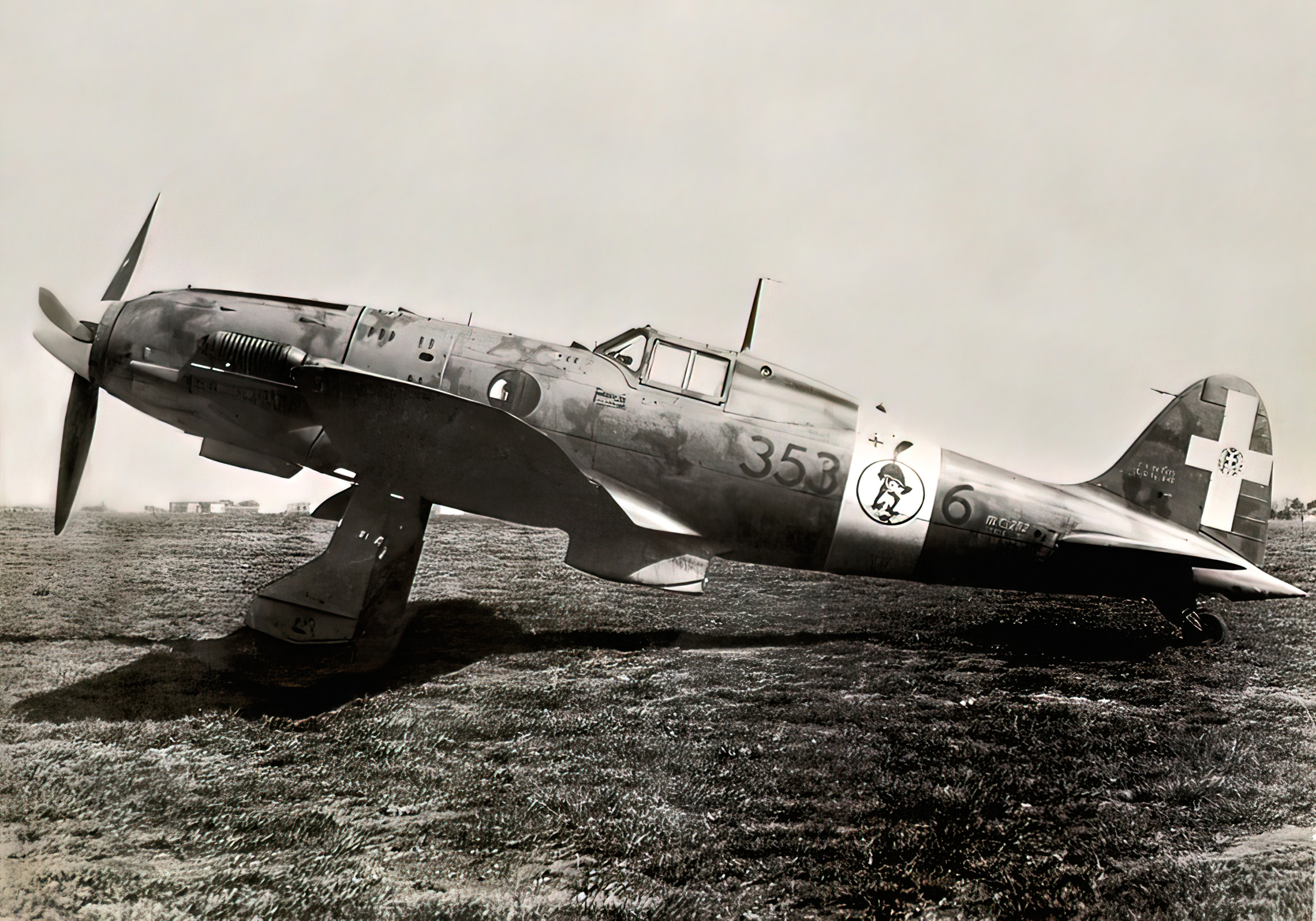 Мс 2 самолет. Истребитель Макки 202 Фольгоре. Mc202 самолет. МС 202. Макки МС 202.