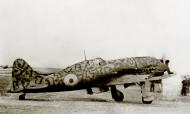 Asisbiz ACB Aeronautica Co Belligerante Macchi MC205 Veltro 8 Gruppo 9 4 Italy 1943 01