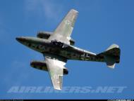 Asisbiz Airworthy Messerschmitt Me 262A 1c Schwalbe Replica flight show 04