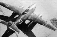 Asisbiz Messerschmitt Me 262A1a Schwalbe WNr 110371 Hesepe 1944 01