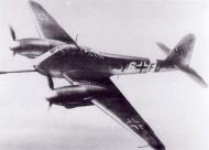 Asisbiz Messerschmitt Me 410A1 Hornisse T6+FU in flight 1942 01