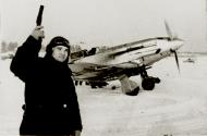 Asisbiz Mikoyan Gurevich MiG 3 16IAP PVO flown by Ivan P Shumilov Moscow winter 1941 42 01