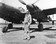 Asisbiz 42 13510 P-38G Lightning 12AF 14FG48FS Capt Lloyd K DeMoss Algeria 1943 NA403