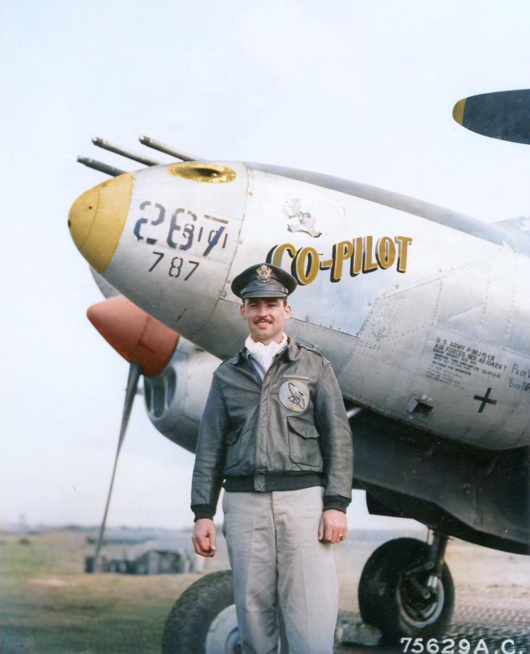42-104267 P-38J Lightning 12AF 1FG94FS Lt Osgood with his aircraft called Co Pilot Italy 1944 01