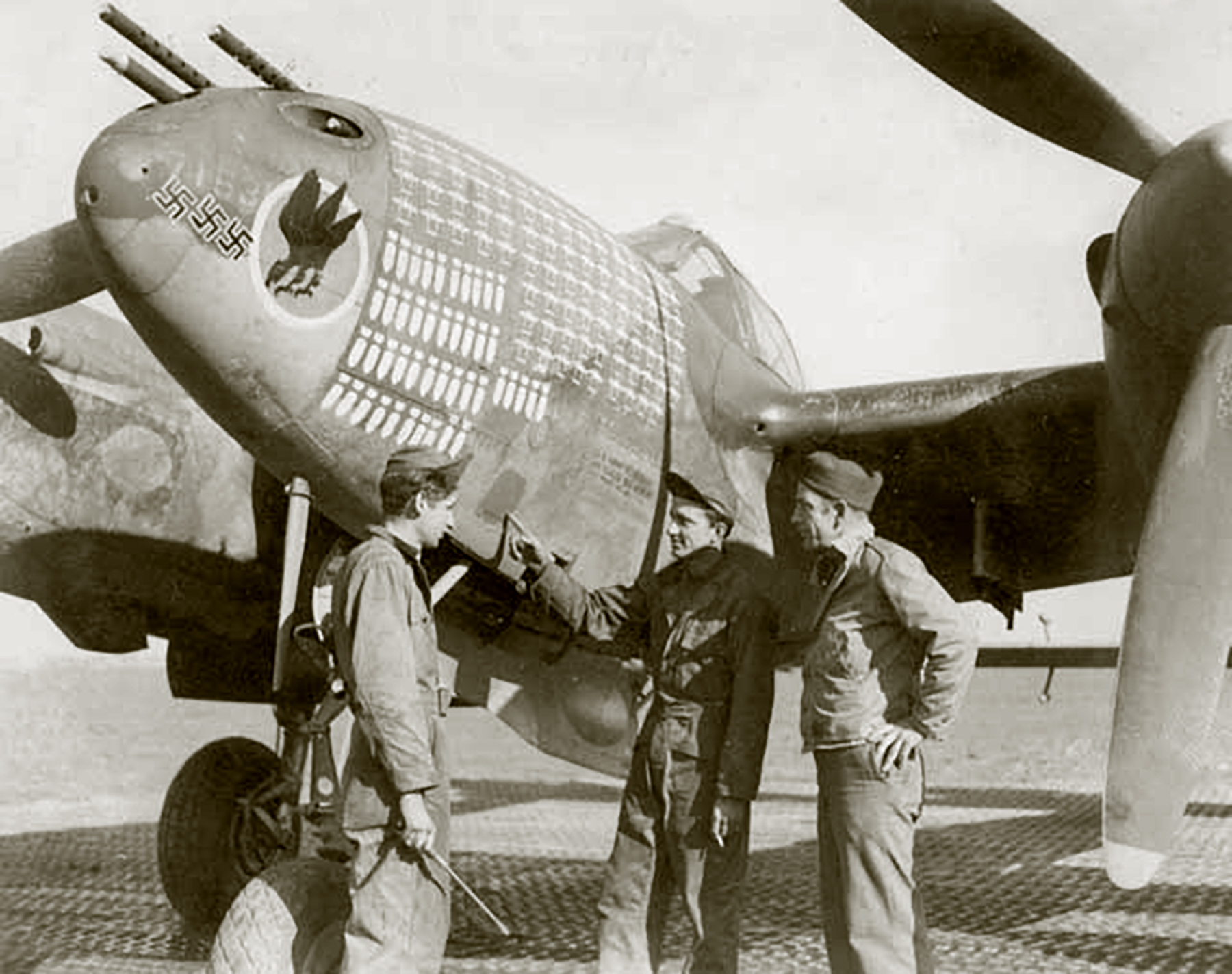 44-27163 P-38L Lightning 12AF 1FG94FS with numerous mission markings based in Italy 1944 02