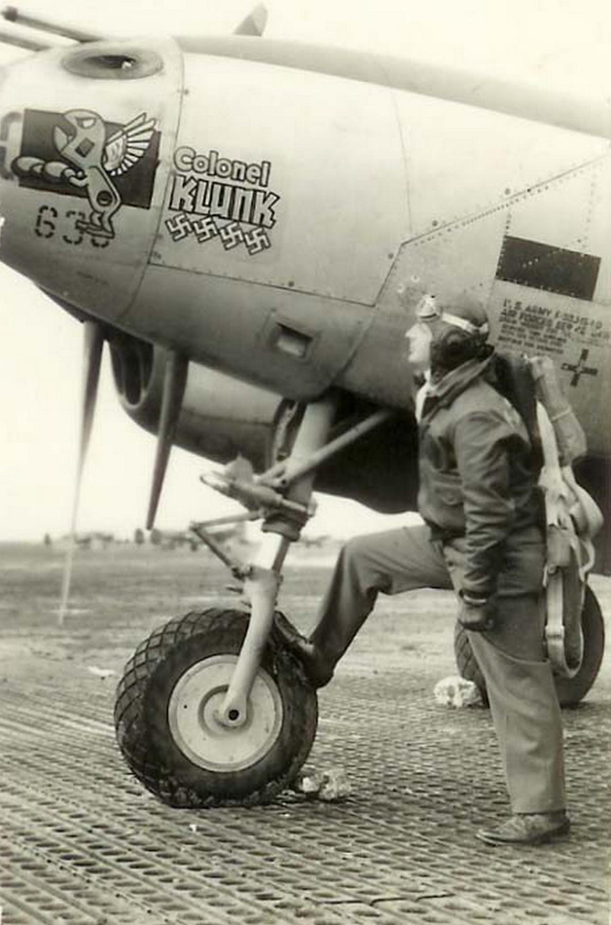 Lockheed P-38 Lightning 12AF 1FG27FS Col Klunk Baby Dean Catherine nose art left side North Africa 01