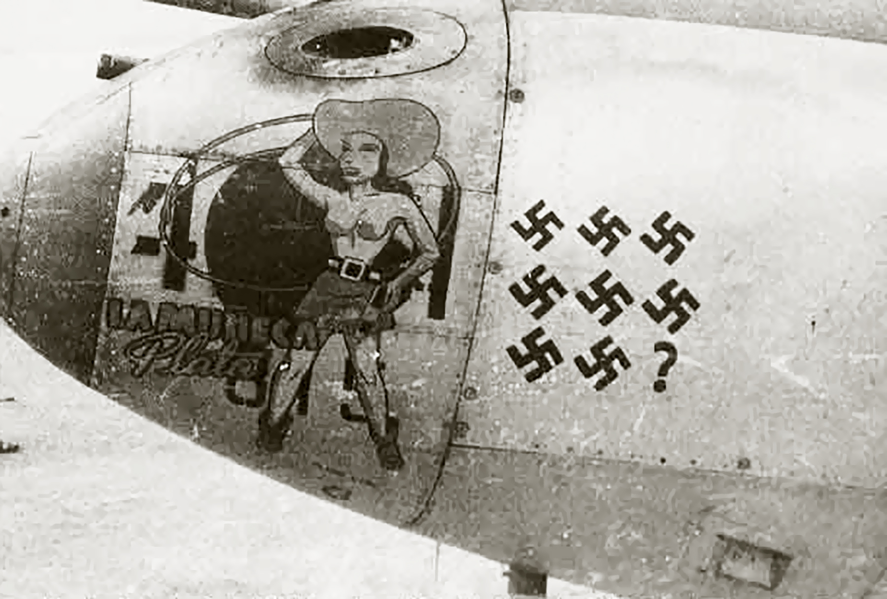 Lockheed P-38 Lightning 12AF 1FG27FS La Muheca Plata Lt Phil Tover nose art left side North Africa 01