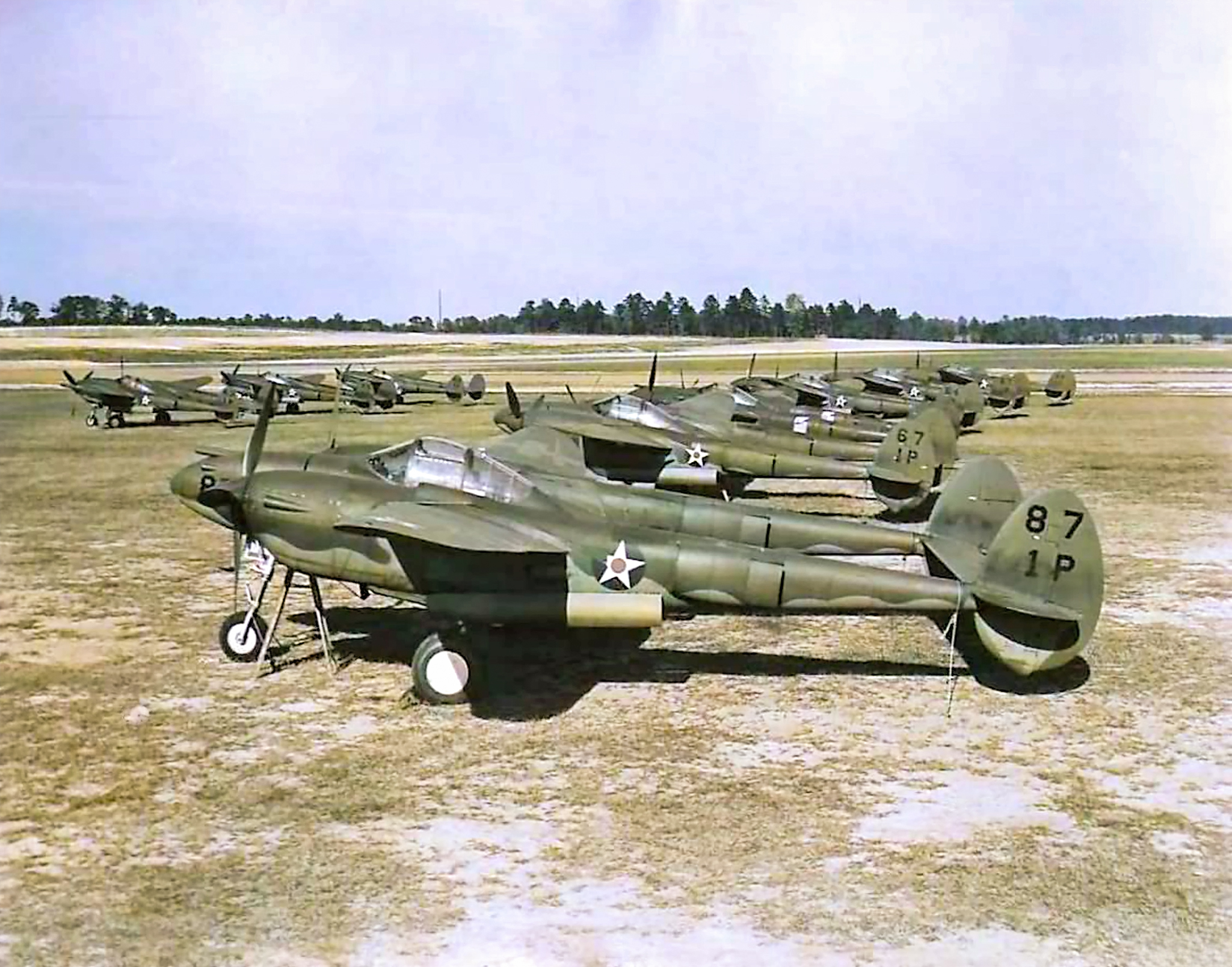Lockheed P-38D Lightnings 1st Pursuit Group during pre war maneuvers in the USA 1941 01