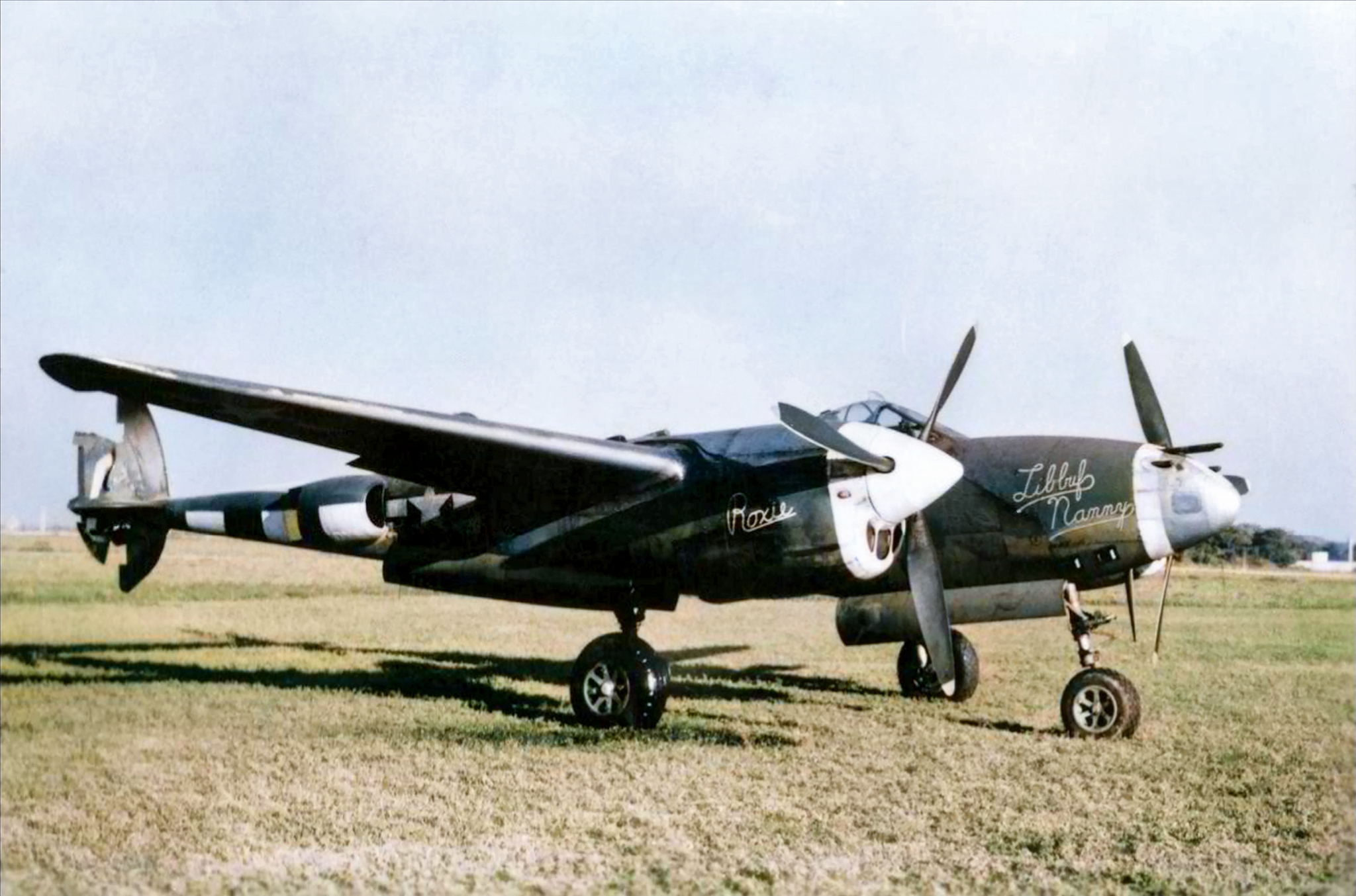 42-67258 P-38J Lightning 364FG385FS 5EN Libbuf Nanny LtCol Richard D Neece 6th July 1944 FRE3200