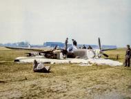 Asisbiz 42 67987 P-38J Lightning 8AF 364FG383FS N2P crashed at its base 01