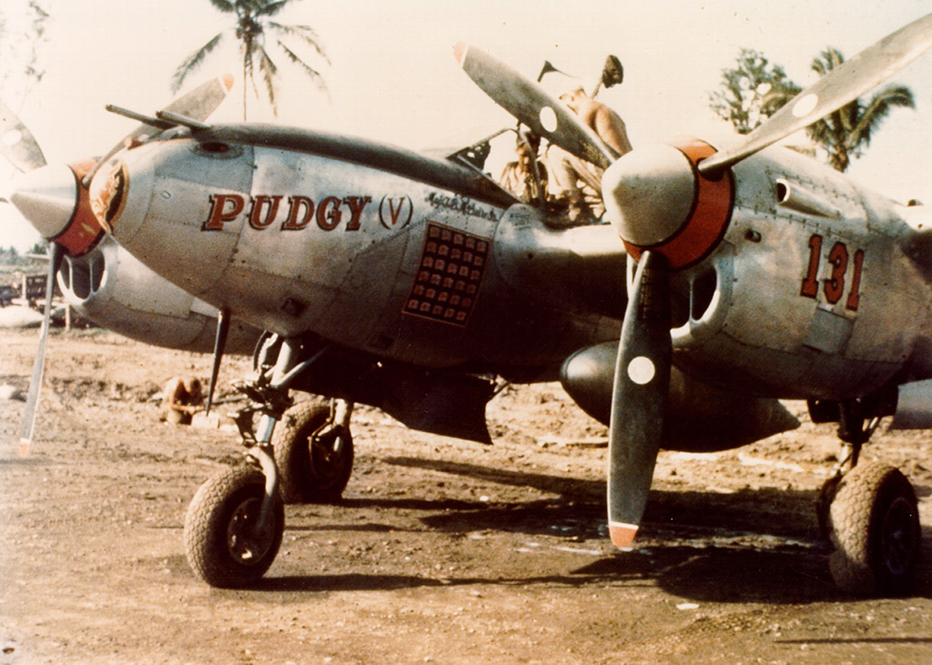 44-24155 P-38L Lightning 5AF 475FG431FS 131 Pudgy (V) Maj Thomas McGuire at Dulag strip Philippines 1944 03