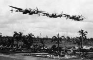 Asisbiz P 38J Lightning 5AF 475FG over Leyte Philippines 1944 03