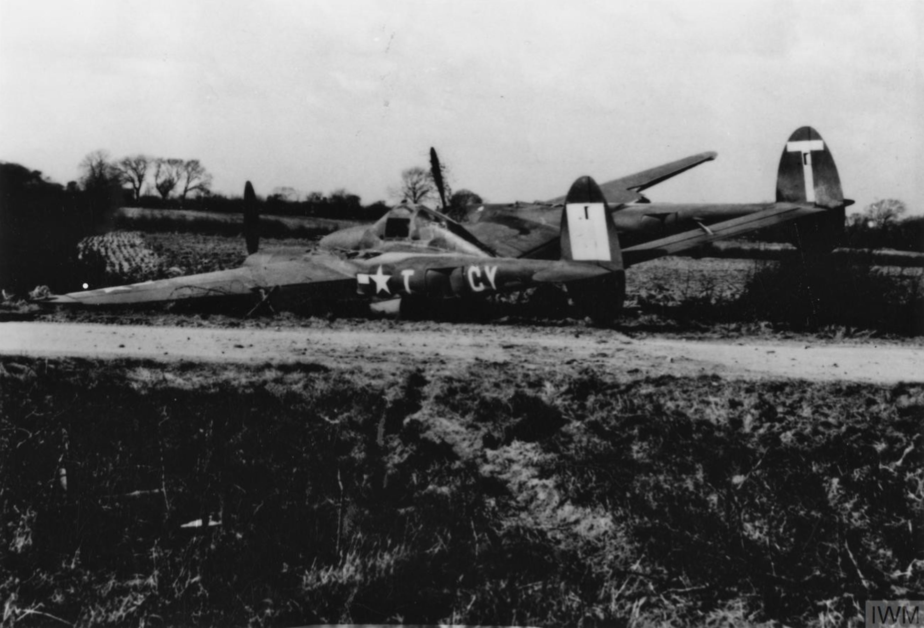 Lockheed P-38 Lightning 8AF 55FG343FS CYT belly landed FRE2452
