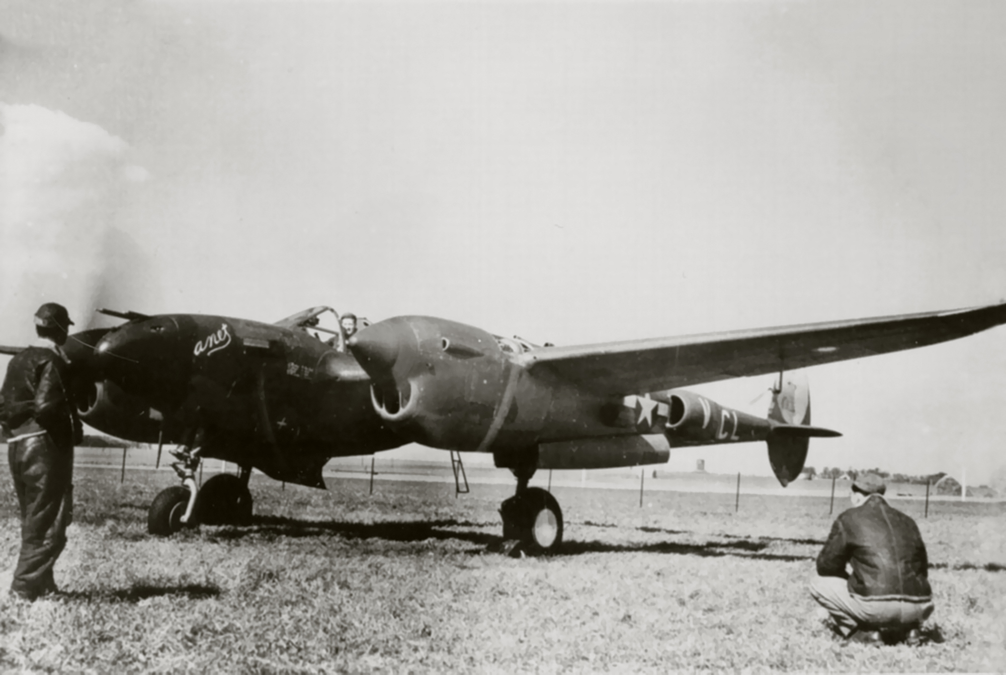 Lockheed P-38 Lightning 8AF 55FG388FS CLV during engine test England 01