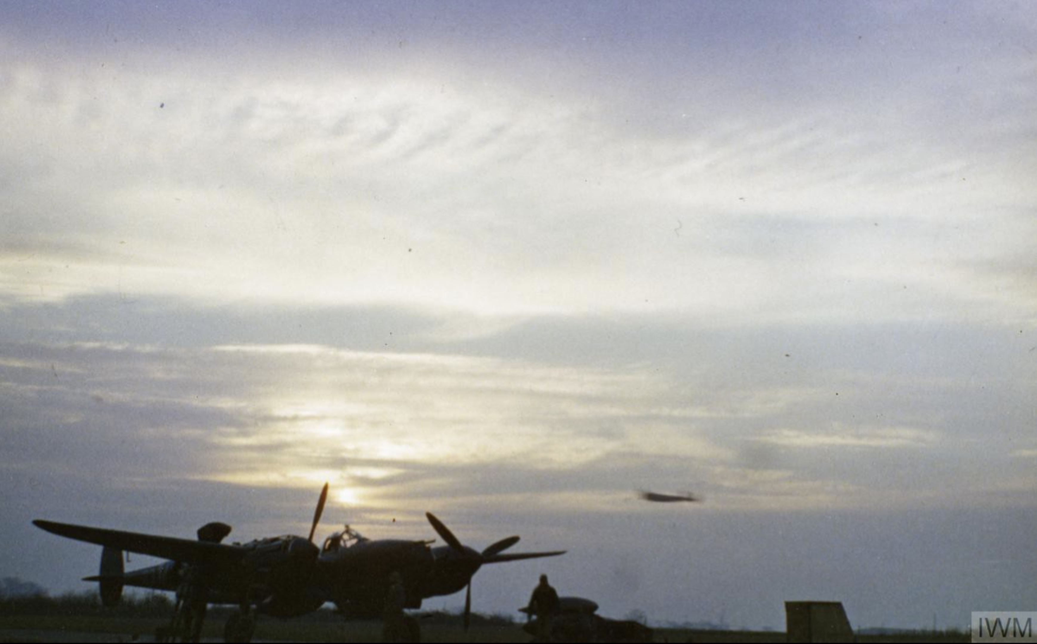 Lockheed P-38H Lightning 8AF 55FG38FS CG at Nuthampstead IWM FRE12814