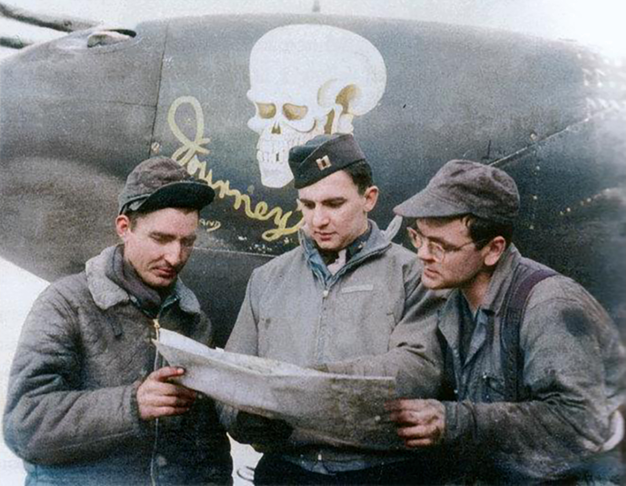Lockheed P-38H Lightning 8AF 55FG38FS CGV Journey's End with its pilot and ground crew England 01