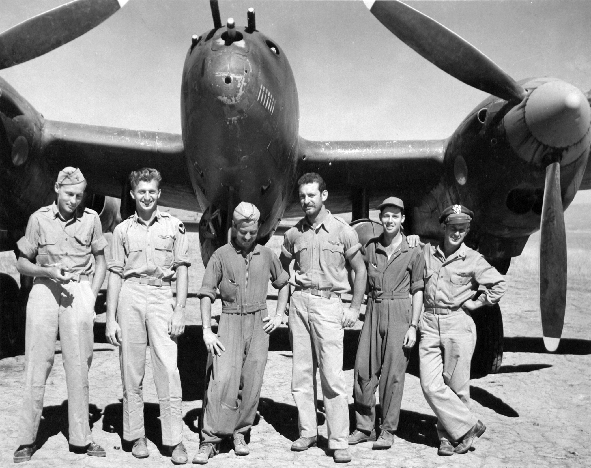 American P-38 Lightning 82FG96FS pilots who shot down 10 enemy aircraft over Sicily 18th June 1943 NA051