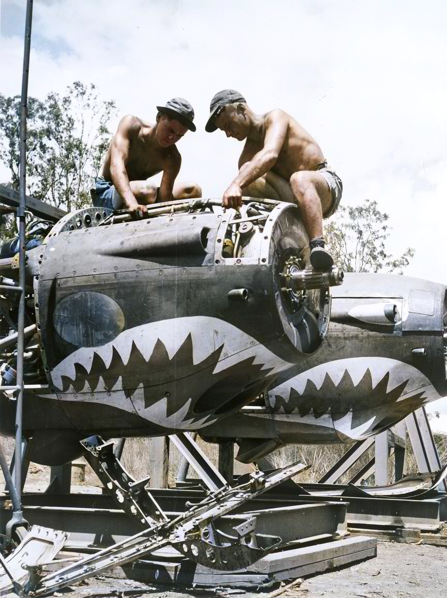 Lockheed P-38 Lightning 13AF 18FG having engine maintenance when based in New Guinea 1942 43 01