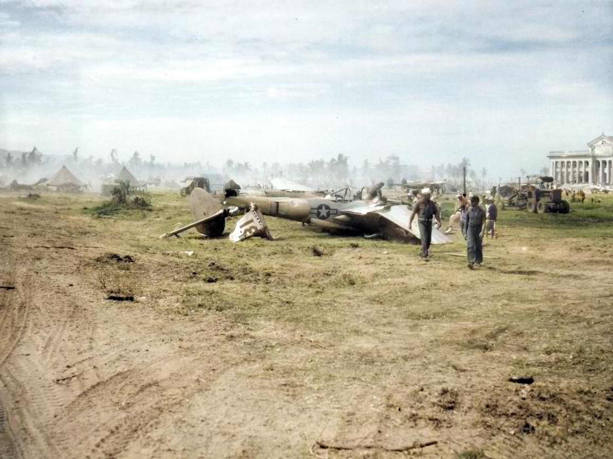 Lockheed P-38L Lightning 13AF 347FG339FS crashed on landing at Lingayen Airstrip Luzon Philippines Feb 1945 NA1145