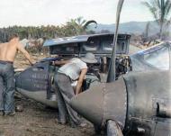 Asisbiz 43 2264 P-38G Lightning 13AF 347FG339FS Miss Virginia Lt DW Livsey belly landed damaged at Vella Lavella 18th April 1943 03