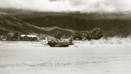 Asisbiz 42 4388 Bell P 39K Airacobra 13AF 347FG68FS 2Lt David Straub at Nandi Airfield Fiji 23rd Nov 1943 01