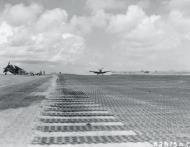 Asisbiz USAAF Curtiss P 40N Warhawk 15FG45FS landed at Baker Island Gilbert Isls 11th Sep 1943 NA1258
