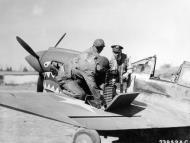 Asisbiz Curtiss P-40E Warhawk 23FG Col Robert L Scot last mission before returning state side at Kunming China 4th Jan 1943 01