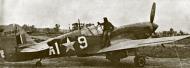 Asisbiz USAAF 42 10461 Curtiss P 40L Warhawk 332FG99FS White A19 1Lt Charles Bailey Madna Italy Jan 1944 01