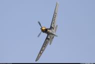 Asisbiz Airworthy warbird Curtiss P 40M Warhawk 42 7490 G Kitt Berniec 02