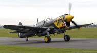 Asisbiz Airworthy warbird Curtiss P 40M Warhawk 42 7490 G Kitt Flodur 02