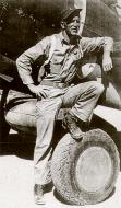 Asisbiz Aircrew American USAAF pilot 347FG68FS Lucien Shuler Guadalcanal Apr 1943 01