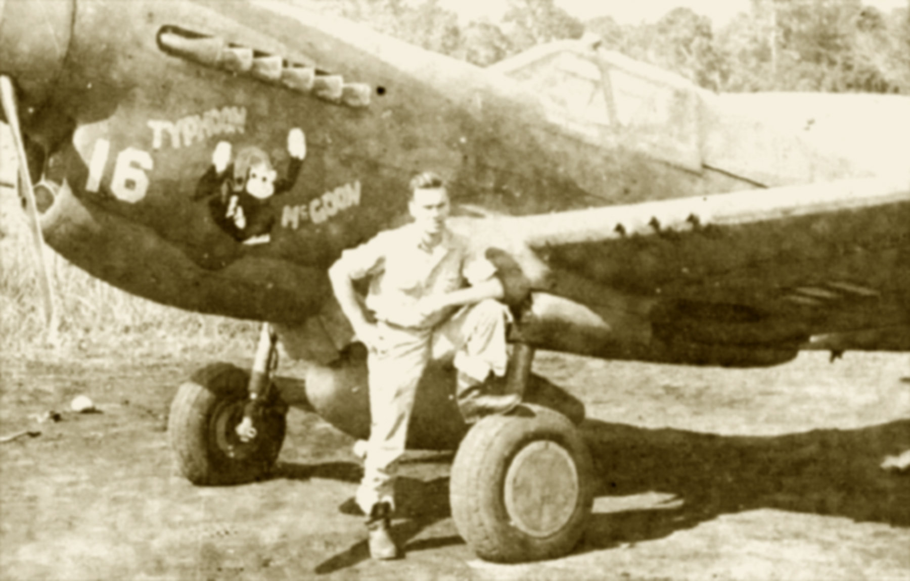 Curtiss P-40E Warhawk 49FG7FS White 16 Clyde Kninsley Typhoon McGoon New Guinea 13th Feb 1943 03