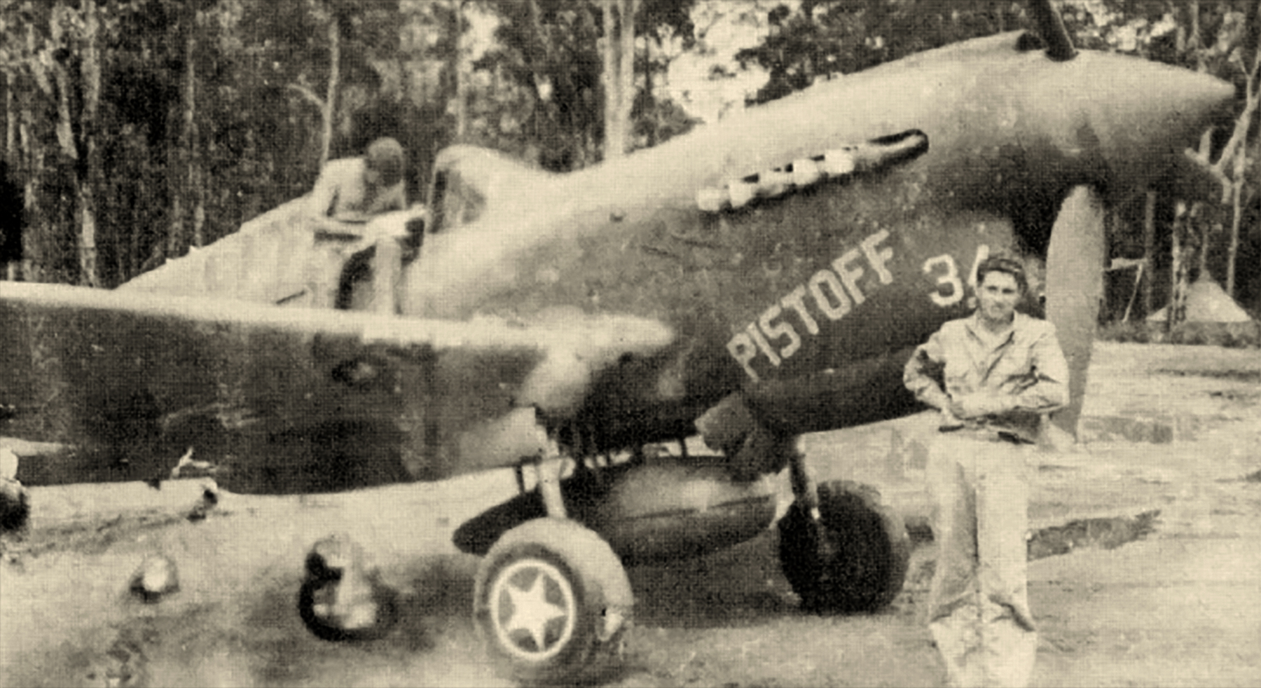 Curtiss P-40K Warhawk 49FG7FS White 34 Pistoff flown by Don Lee Darwin Australia 1942 03