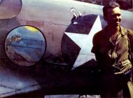 Asisbiz USAAF 41-36171 Curtiss P-40E Warhawk 49PG8PS Yellow 55 Clyde Barnett Kila Kila Airstrip New Guinea late 1942 03