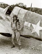 Asisbiz Aircrew USAAF 8FG35FS pilot Dick West at Finschhafen New Guenia 1942 01